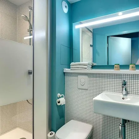 Отель Ibis Budget Centre Millenaire *
